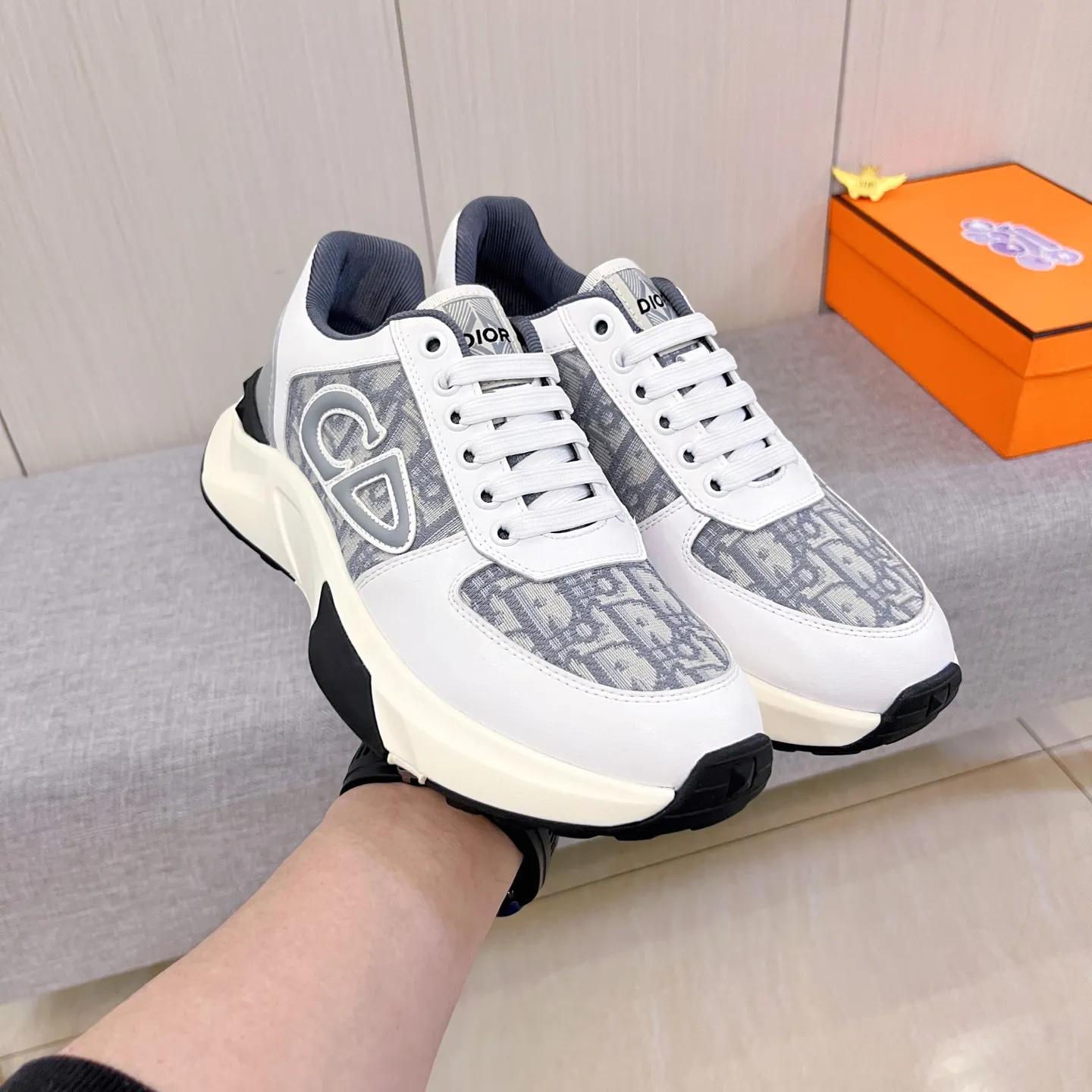 Men's Men's Shoes Men's Shoes💰 460 Men's Men's Shoes💰[Dior]🔥Men's high-end brand of shoes official website 1:1 latest masterpiece: the upper is made of Italian imported first-layer cowhide with a comfortable and breathable lining➕original non-slip and wear-resistant outsole🔥, making walking more convenient and comfortable! An exclusive new model, a stunning work, a beautiful 1:1 replica [color] compared to the official quality! Create a fashionable personality to set off your uniqueness! A must-have for trendy men! Classic🔥Size: 38-44 Color: 🔥Multiple colors available🔥